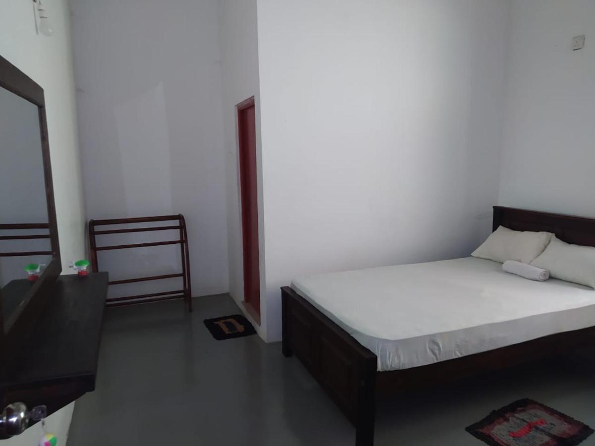 Hotel Kingdom Palace Anuradhapura Exterior foto